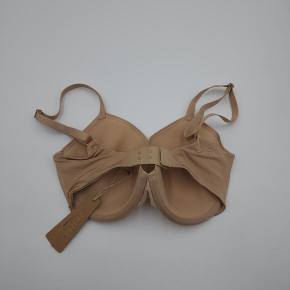 SKIMS Weightless Demi Bra in Clay Size 32DD - Picture 4 of 6